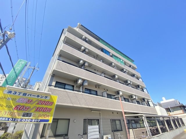 クリスタルプラザの物件外観写真