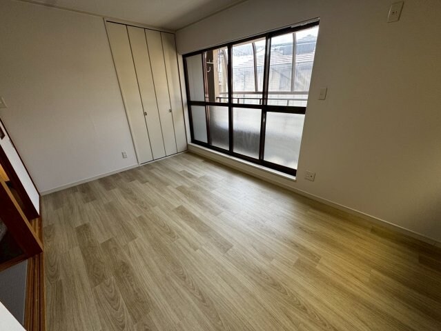 大石北町貸家の物件内観写真