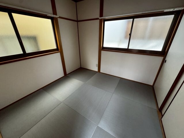 大石北町貸家の物件内観写真