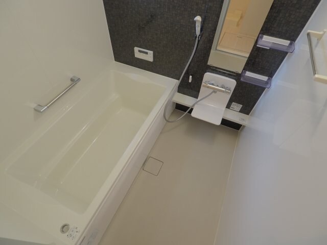 グレイスコート住吉本町の物件内観写真