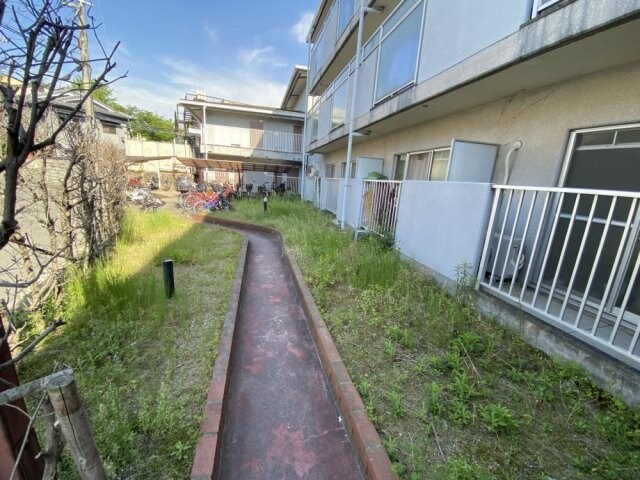 飛鳥グランドパレスの物件外観写真