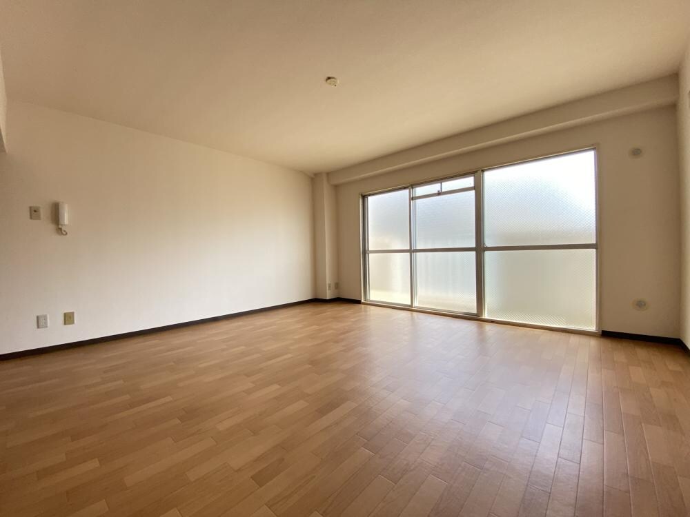 飛鳥グランドパレスの物件内観写真