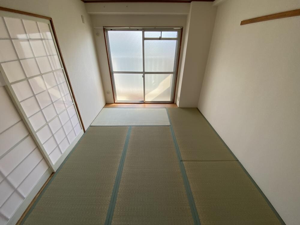 飛鳥グランドパレスの物件内観写真