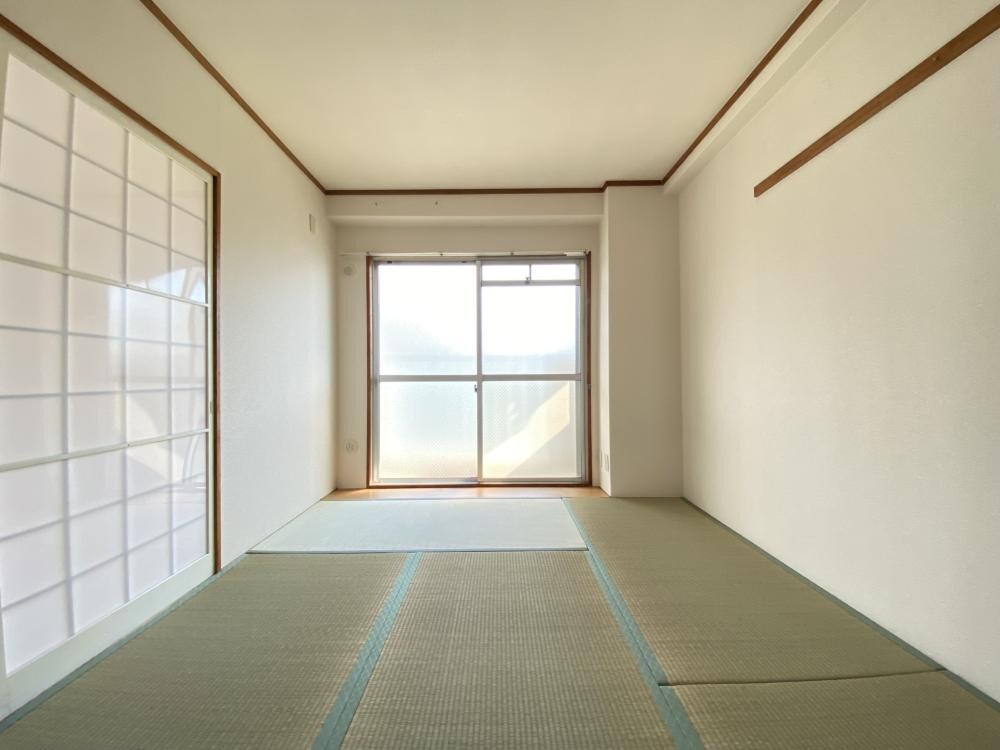 飛鳥グランドパレスの物件内観写真