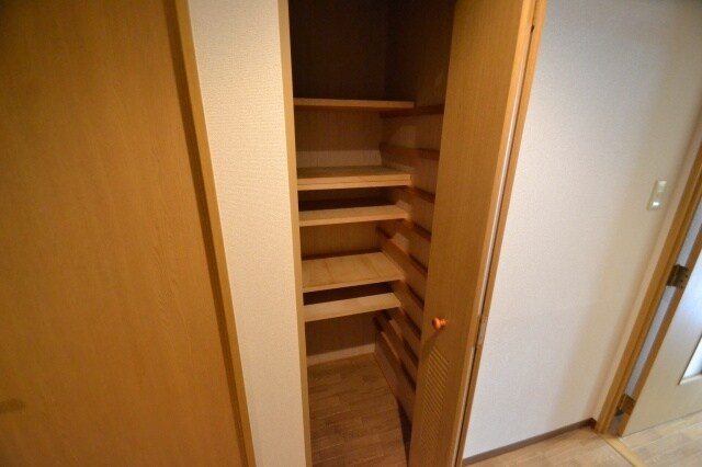 フロレセール南六甲の物件内観写真