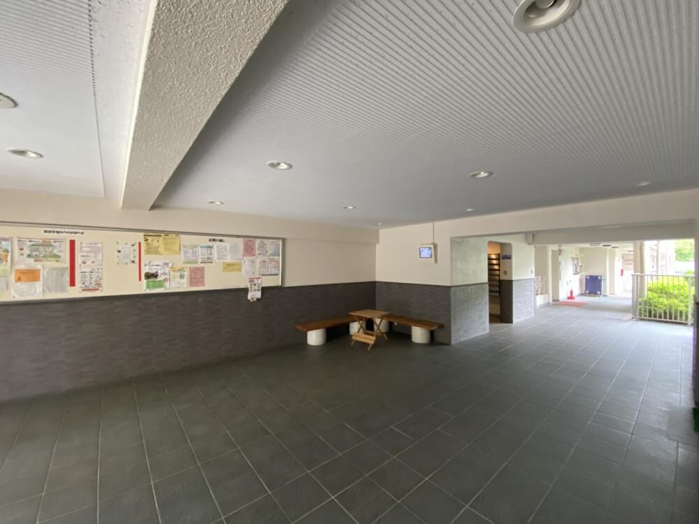 パラツィーナセシリア第2甲陽園の物件外観写真