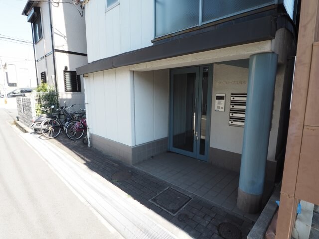 ヤングリーブス岡本の物件外観写真