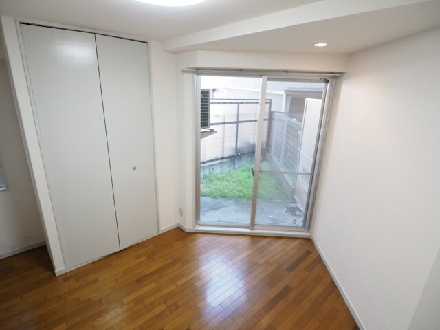 ヤングリーブス岡本の物件内観写真