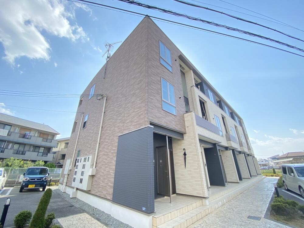 グラシア池尻の物件外観写真