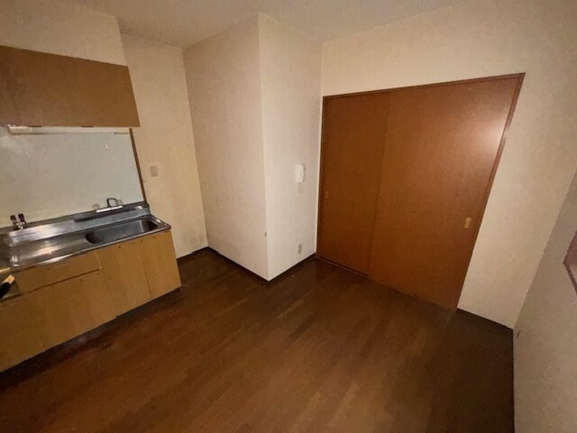 コスモスコートの物件内観写真