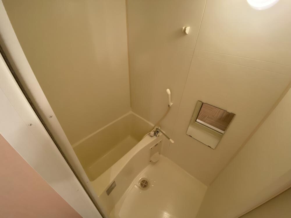 グランプラスシャトーの物件内観写真