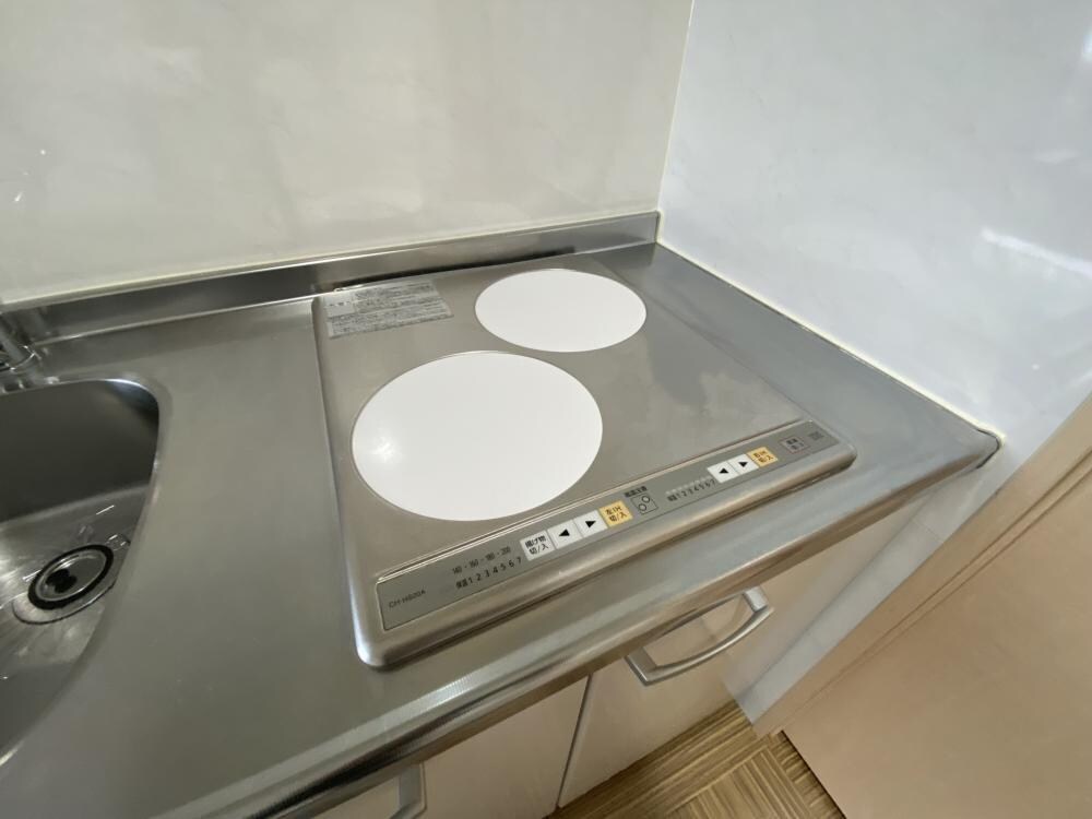 グランプラスシャトーの物件内観写真