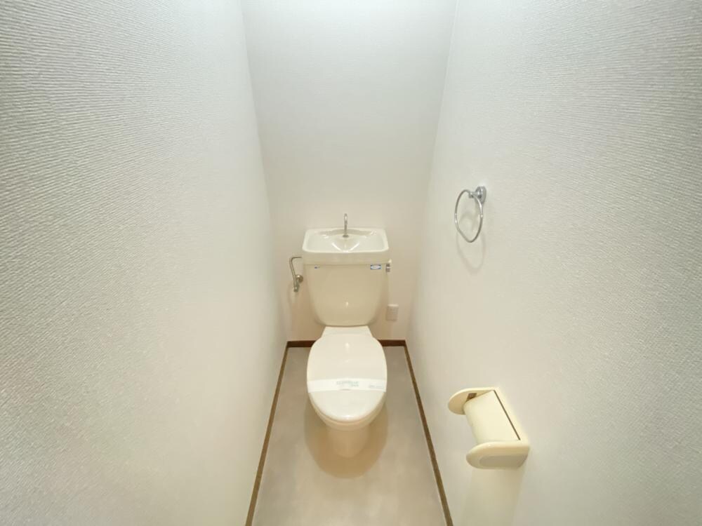 エスペーロ甲東1の物件内観写真