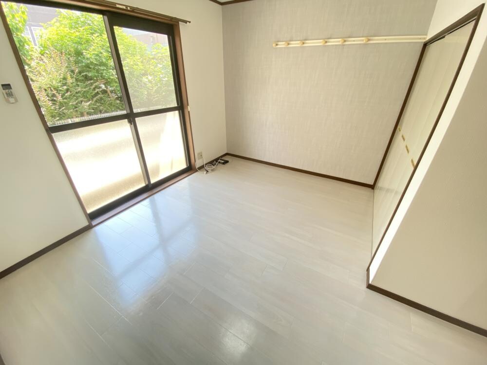 エスペーロ甲東1の物件内観写真