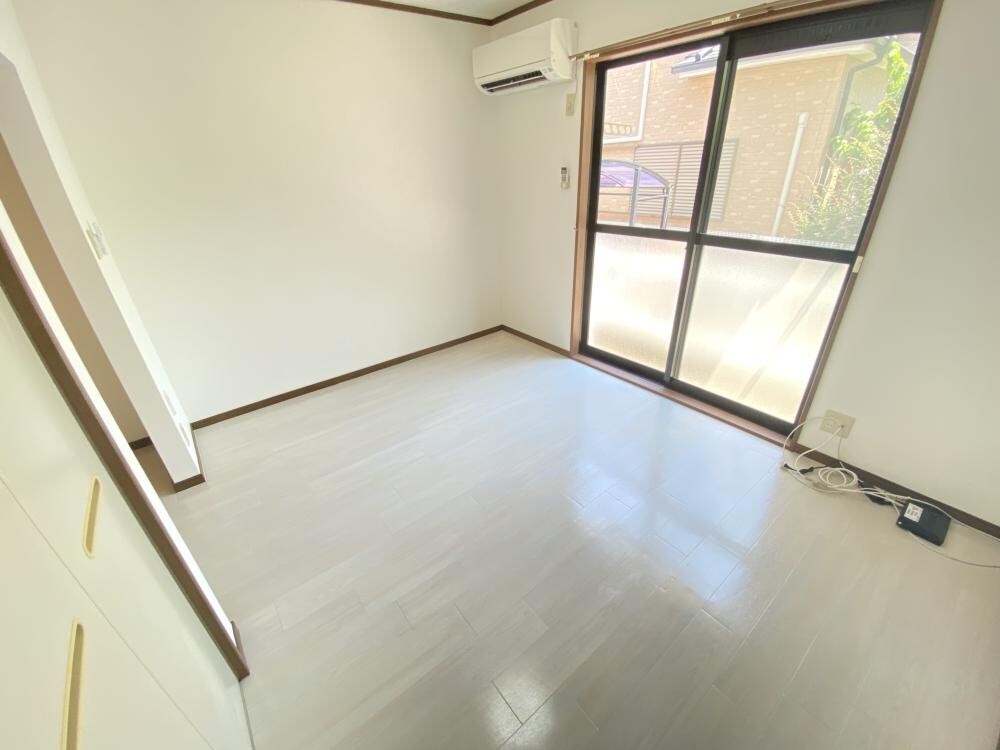 エスペーロ甲東1の物件内観写真