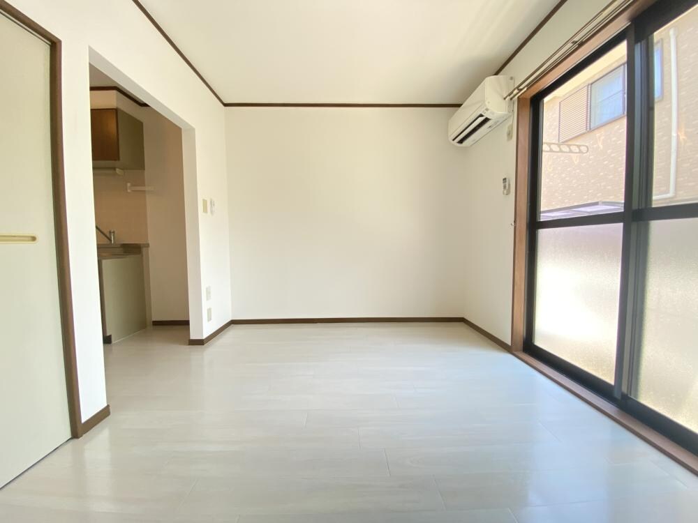エスペーロ甲東1の物件内観写真