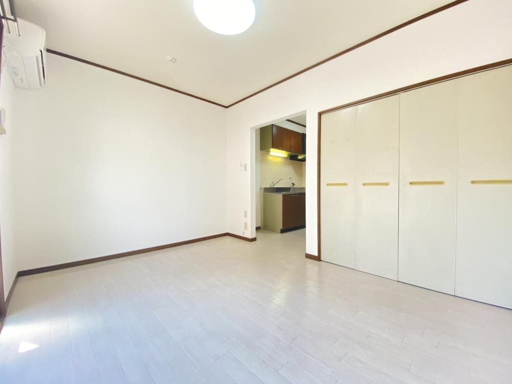 エスペーロ甲東1の物件内観写真