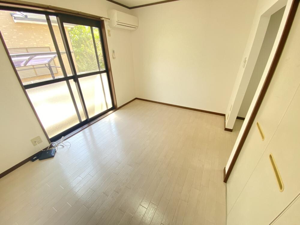 エスペーロ甲東1の物件内観写真