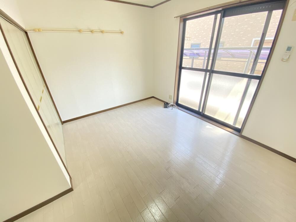 エスペーロ甲東1の物件内観写真