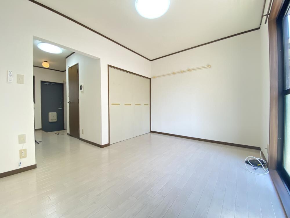 エスペーロ甲東1の物件内観写真