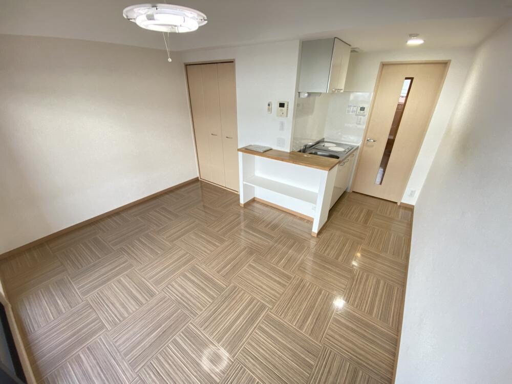 グランプラスシャトーの物件内観写真