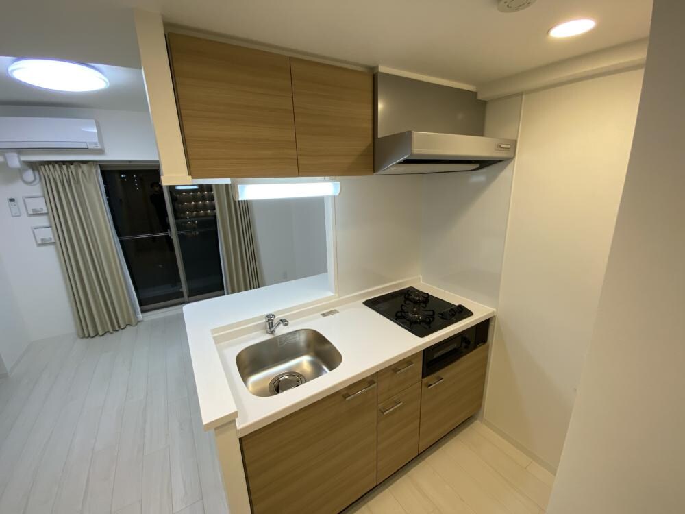 ブランTAT西宮本町2の物件内観写真