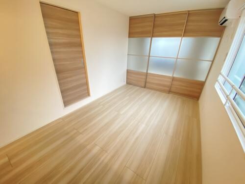 プレガーレ中須佐の物件内観写真