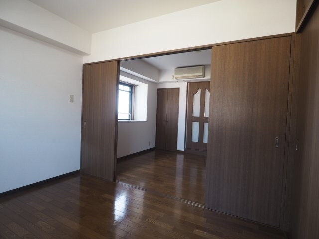 ウェルコート岡本の物件内観写真