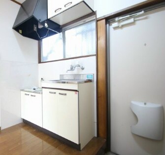 新井薬師前駅 徒歩6分 2階の物件内観写真