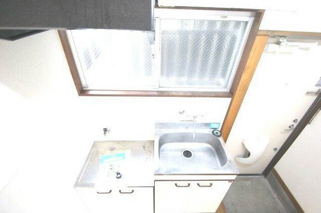 新井薬師前駅 徒歩6分 2階の物件内観写真