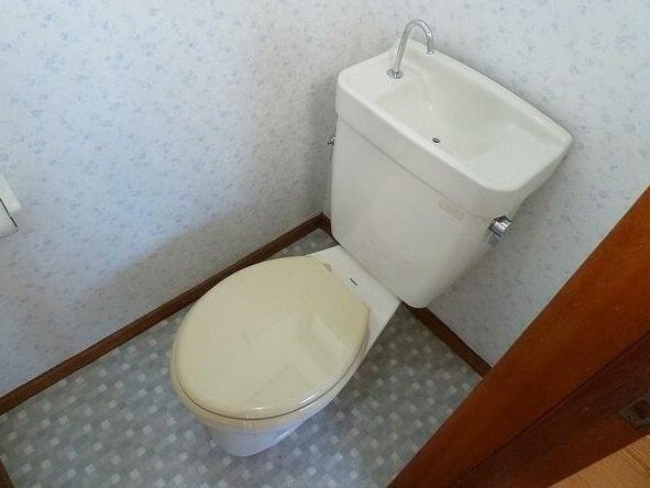 荻窪駅 徒歩9分 2階の物件内観写真