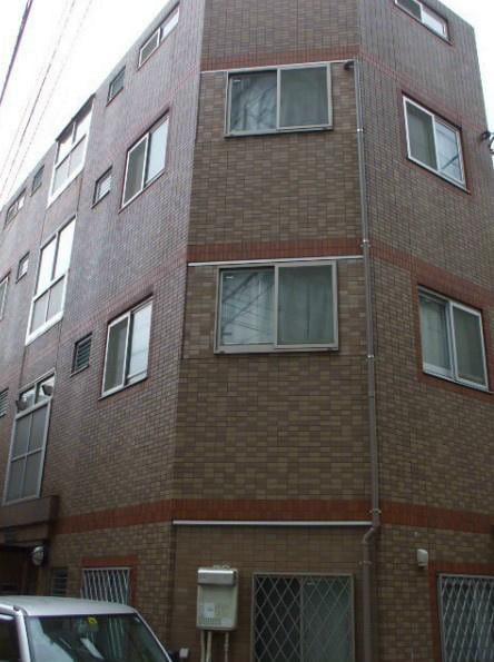 東京都中野区中央４丁目の物件外観写真