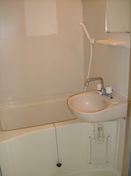 新中野駅 徒歩3分 2階の物件内観写真