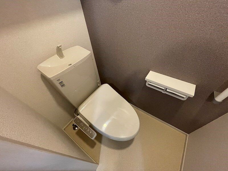 ヴィラ　ドゥ　グレーヌ梅ケ谷Dの物件内観写真