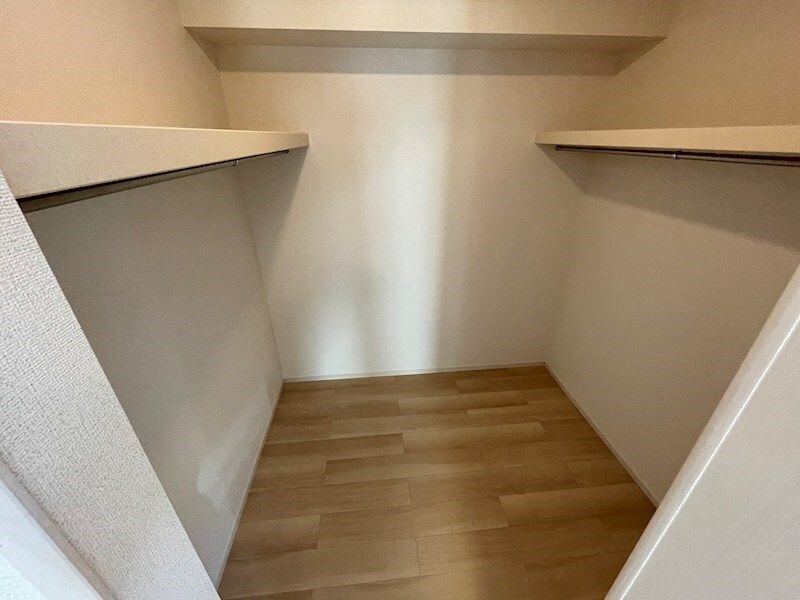 ヴィラ　ドゥ　グレーヌ梅ケ谷Dの物件内観写真