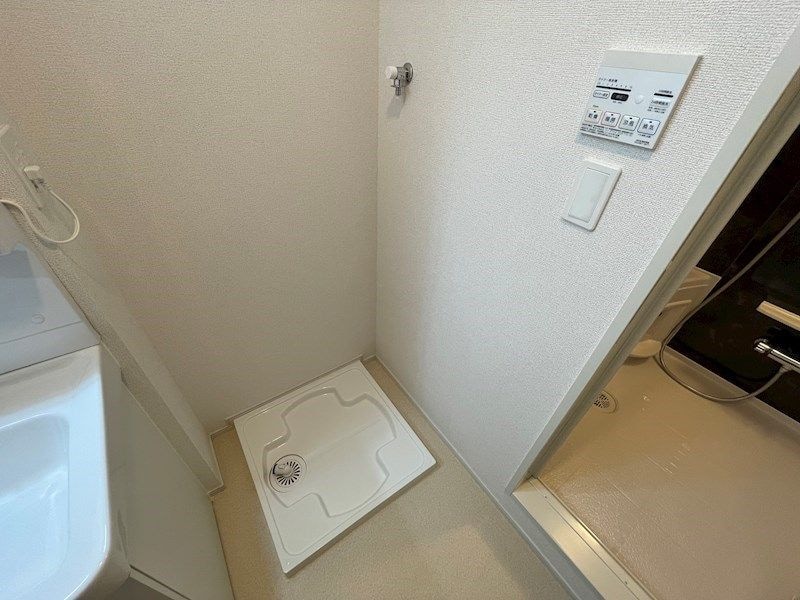 ヴィラ　ドゥ　グレーヌ梅ケ谷Dの物件内観写真