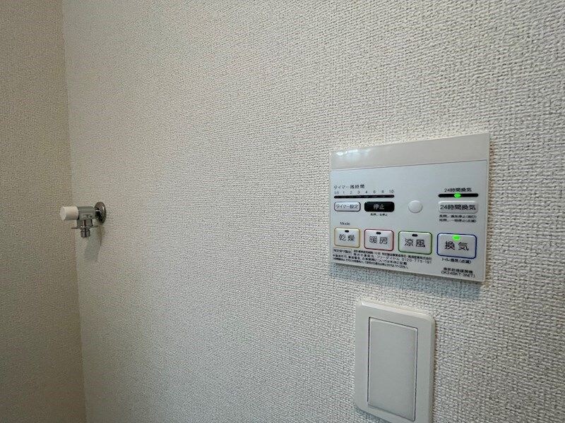 ヴィラ　ドゥ　グレーヌ梅ケ谷Dの物件内観写真