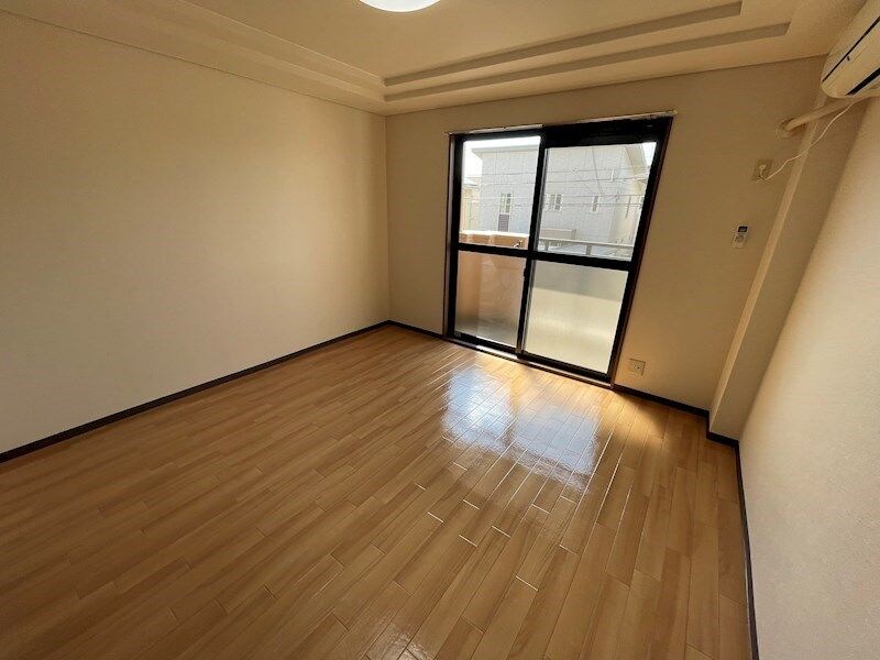 ラフィーヌ上野田の物件内観写真