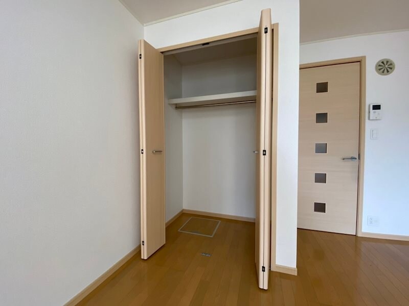 サン　クレメントＣの物件内観写真