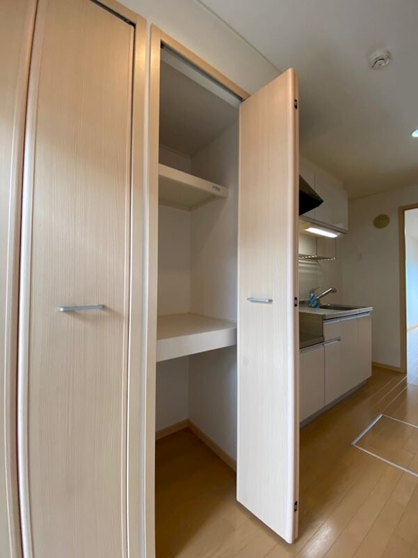 サン　クレメントＣの物件内観写真