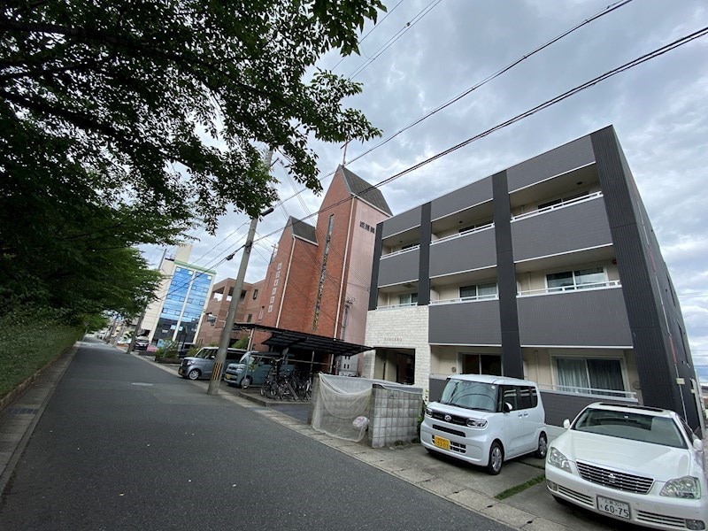 ヴィンチェロの物件外観写真