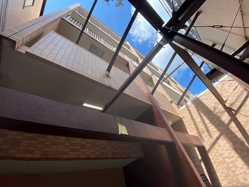 アモーレ二階町の物件外観写真