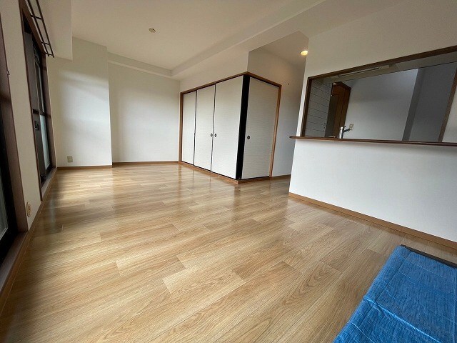 手柄アートスカイハイツの物件内観写真