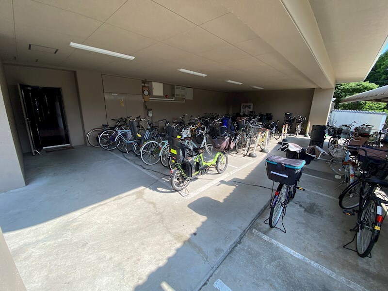 手柄アートスカイハイツの物件内観写真