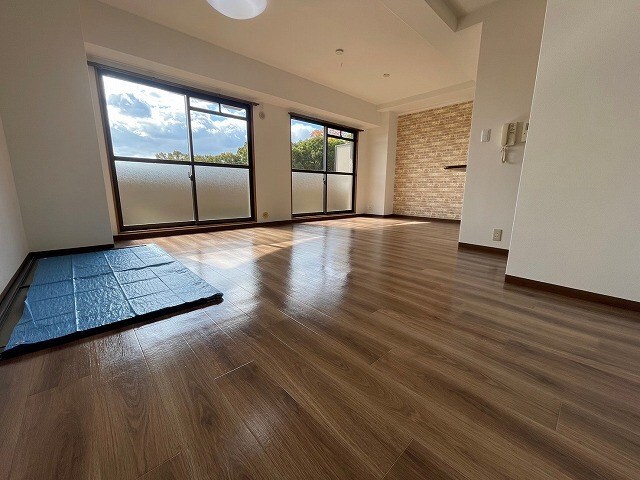 手柄アートスカイハイツの物件内観写真