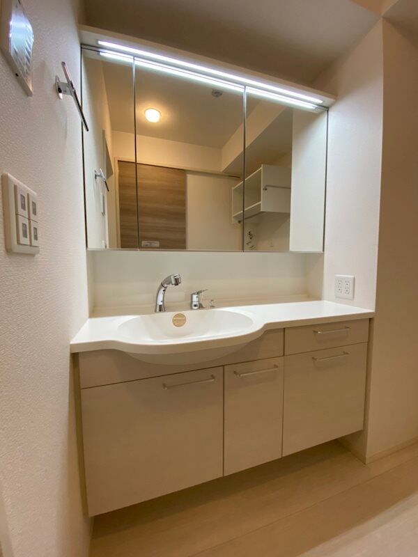 プリムローズ・佳音の物件内観写真