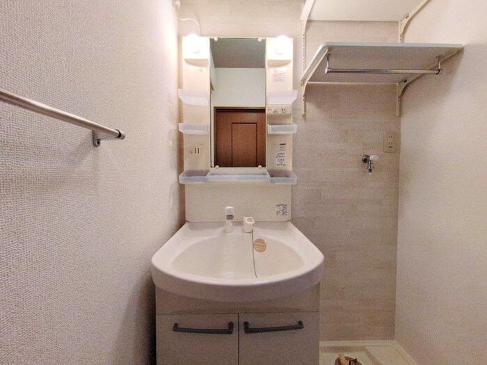 アゼリア大善の物件内観写真