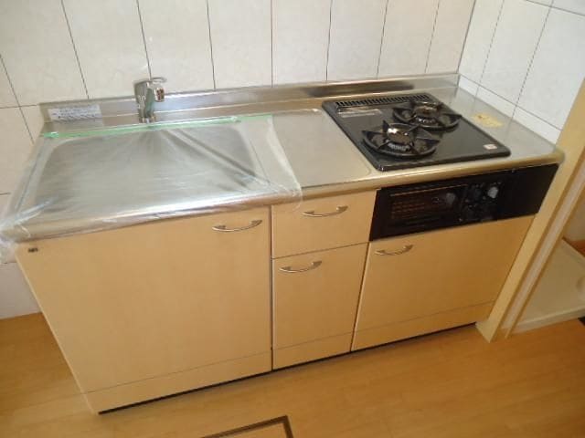 フルハウスA棟の物件内観写真