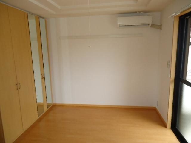 フルハウスA棟の物件内観写真