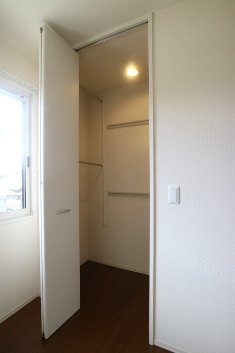 クローバー・シャトレの物件内観写真